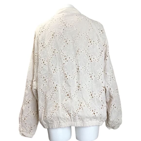 Free People Daisy Jane Ivory Eyelet Bomber Jacket Size Large - Picture 3 of 14